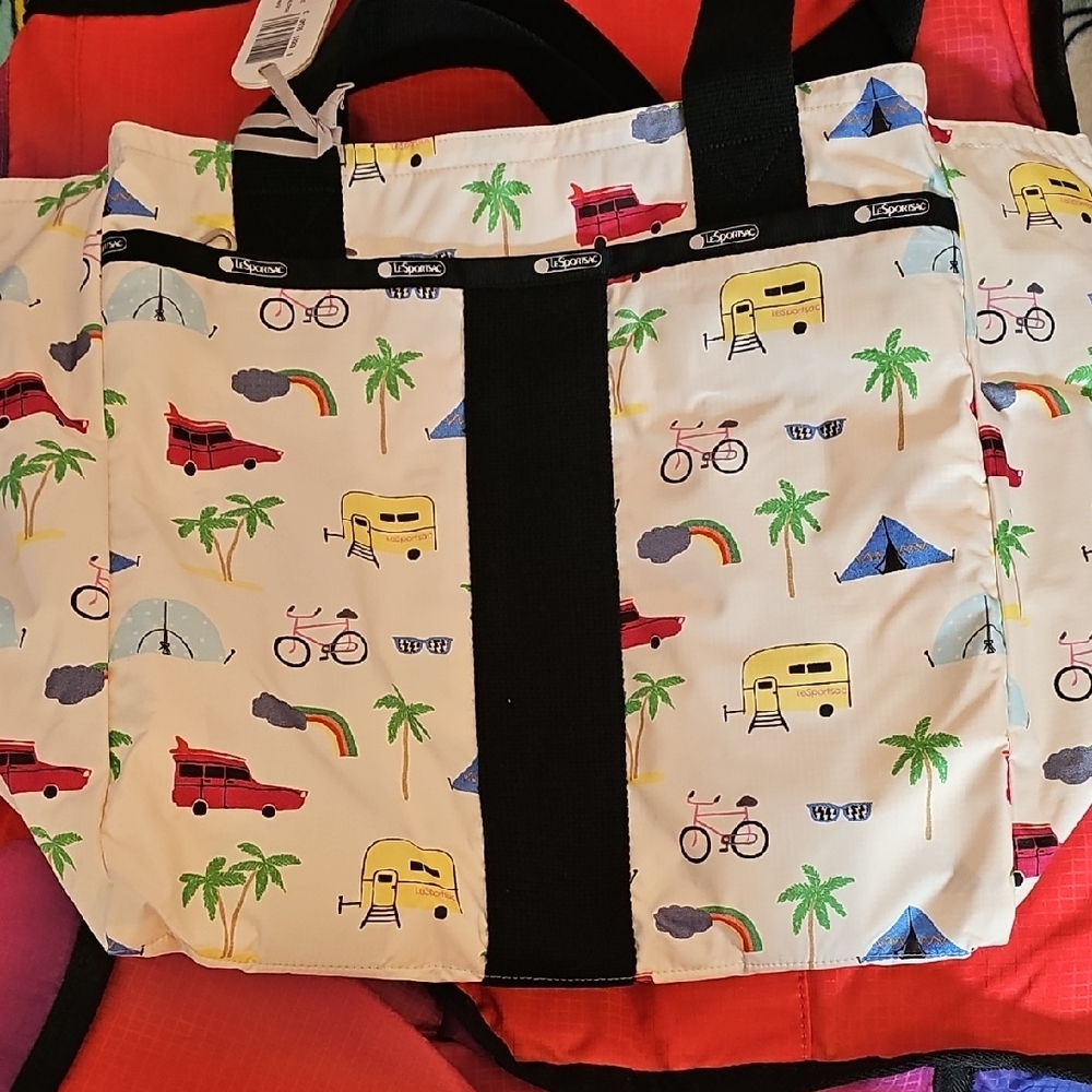 Lesportsac Cream and Black Travel Print Tote. Everyday Tote. "Roadtrip Vaca"